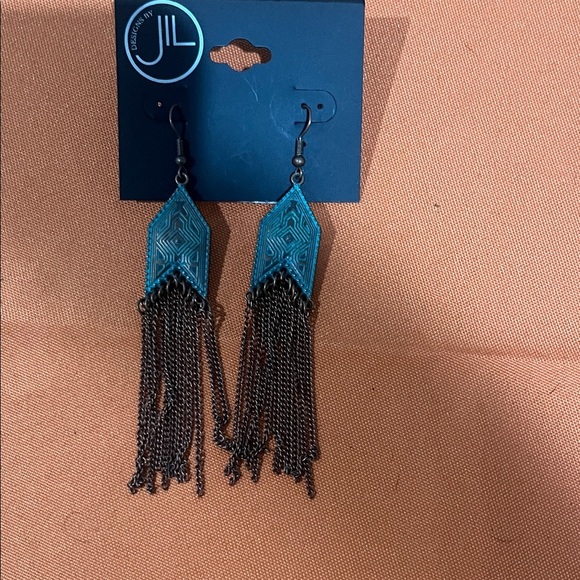 Elegant Turquoise and Black Fringe Earrings - Picture 1 of 6